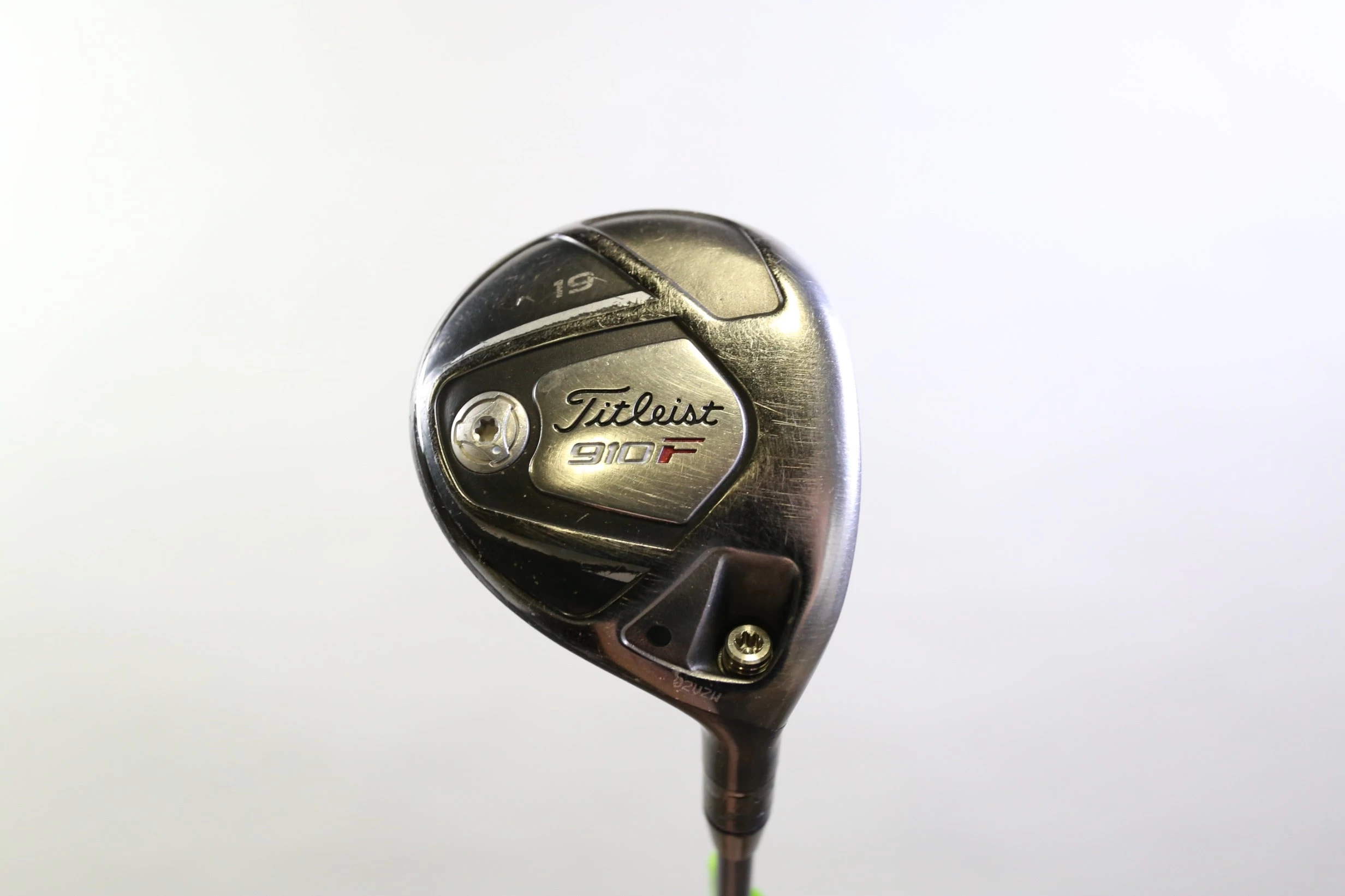 Titleist 910F 5 Wood 19* RH 42.5 In Diamana Graphite Shaft Regular Flex