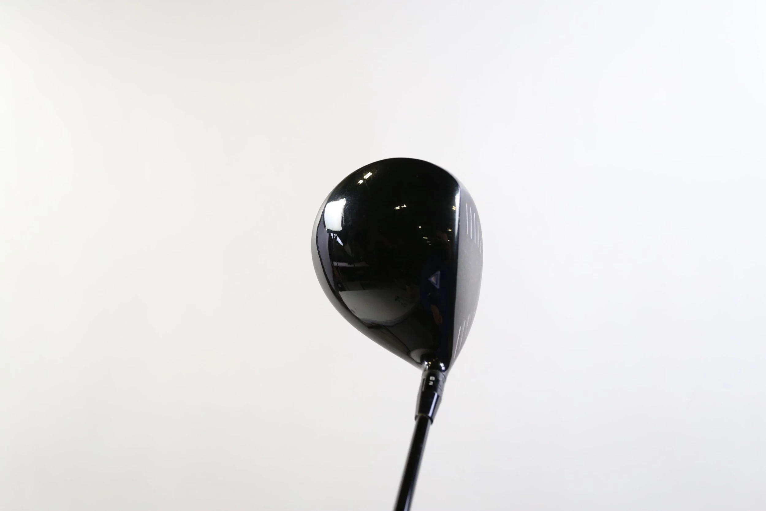 Titleist 915D3 Driver - Left-Handed - 10.5 Degrees - Regular Flex - Image 7