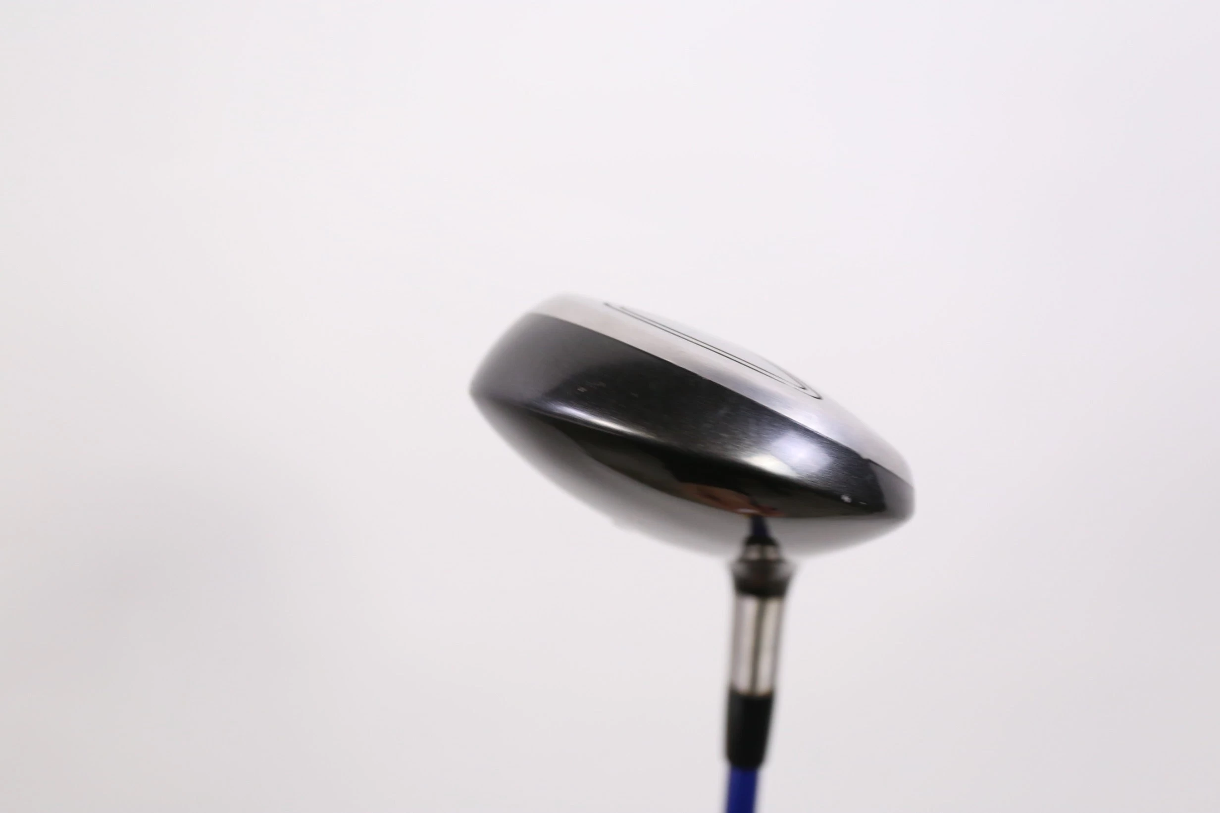 Titleist 904F 3 Wood 15* RH 43 In Graphite Shaft Stiff Flex - Image 3