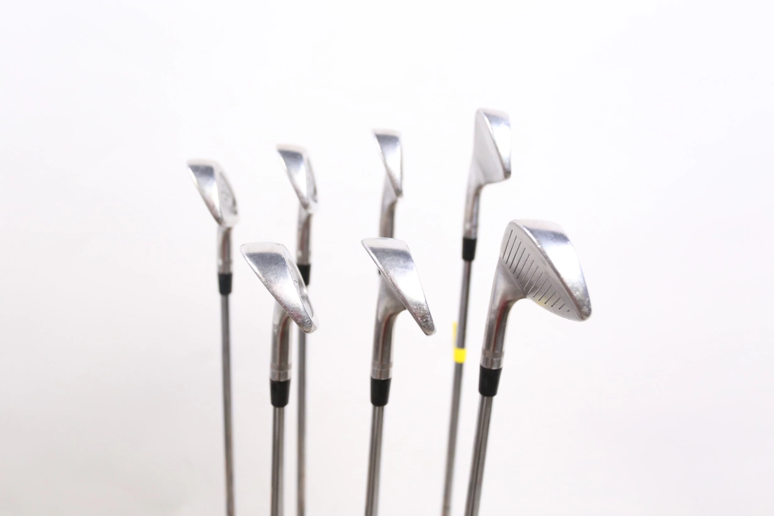 Titleist DCI 990 4-PW Iron Set RH -0.5 In True Temper Steel Shaft Stiff Flex - Image 3